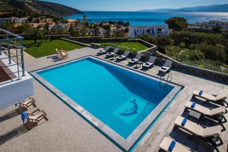 Agios Nikolaos MIT VIDEO: Kreta, Agios Nikolaos: Moderne Villa mit sechs Zimmern und großzügigem Pool - Strand zu Fuß erreichbar Haus kaufen